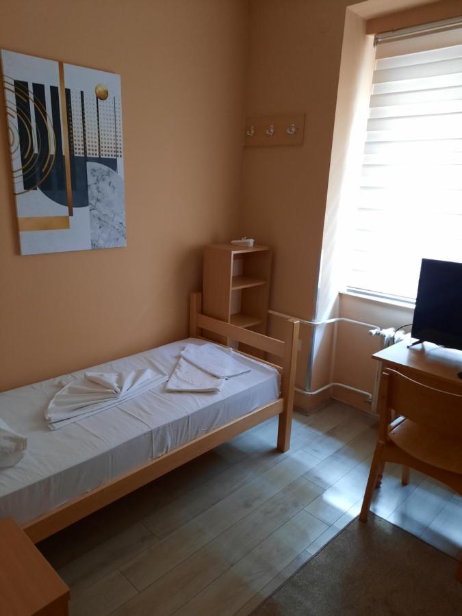 Petar Drapsin Hostel Белград Екстер'єр фото